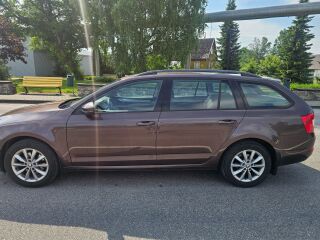Skoda Octavia Ambition Plus 1.4 110kW