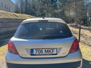 Peugeot 207 1.4 65kW