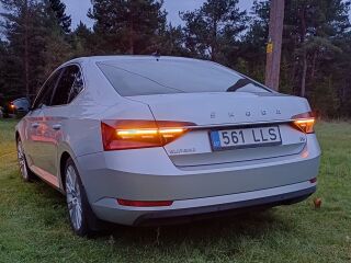 Skoda Superb Elegance iV Plug In Hybrid 1.4 170kW