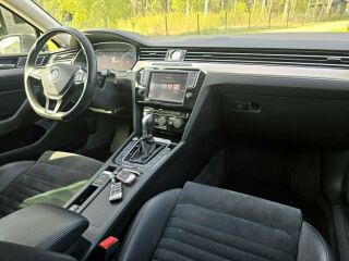 Volkswagen Passat Highline 2.0 140kW