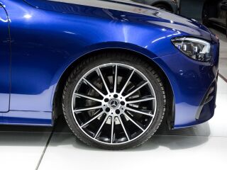 Mercedes-Benz E 220 d Coupe AMG Night Pakett 2.0 143kW