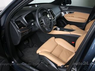 Volvo XC90 AWD ULTIMATE DARK 7 LUXURY XENIUM FULL 2.0 T8 Recharge Long Range Plug-In-Hybrid 335kW
