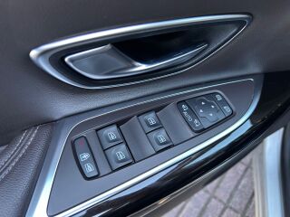Renault Espace Executive 1.6 118кВ