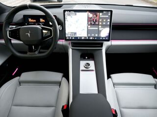 Polestar 4 AWD H&K PERFORMANCE LUXURY+ INTELLI DUAL Dual Motor 400kW