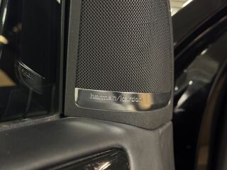 Mercedes-Benz GL 550 AMG 4Matic Designo 4.7 V8 320kW