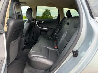 Volvo XC60 Summum 2.4 R5 D5 129kW