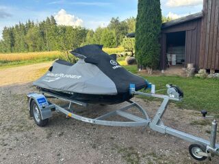 Yamaha WAVERUNNER 1.0 R3 74кВ