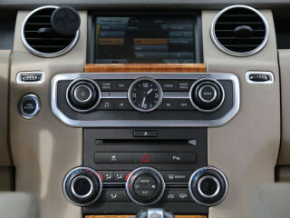 Land Rover Discovery 4 3.0 180kW