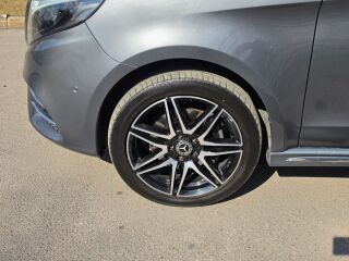 Mercedes-Benz V 300 2.0 174kW