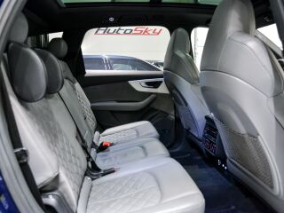 Audi SQ7 4.0 320kW