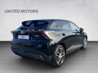 MG MG4 Luxury 150kW