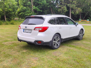 Subaru Outback Summit 2.5 129kW