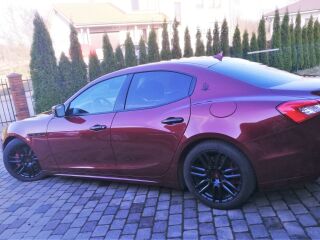 Maserati Ghibli SQ4 3.0 twin turbo 302kW