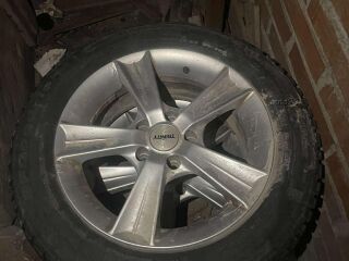 Volkswagen Golf 1.6 85kW