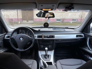 BMW 318 2.0 105kW
