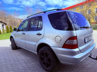 Mercedes-Benz ML 270 W163 / 163.113 / 4MATIC 2.7 CDI 120kW