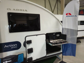 Adria ACTION 391 PH + väline GAASIGRILL