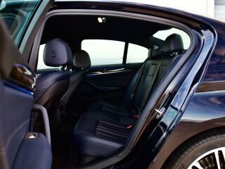 BMW 520 M-Sportpakett Shadowline xDrive 2.0 B47 140kW
