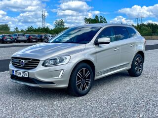 Volvo XC60 Classic Summum AWD 2.4 D4 140kW