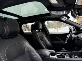 Jaguar F-Pace R-Sport Black Pack 3.0 V6 221kW