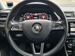 Skoda Superb 4x4 Laurin & Klement PLUS 2.0 TSi 200kW
