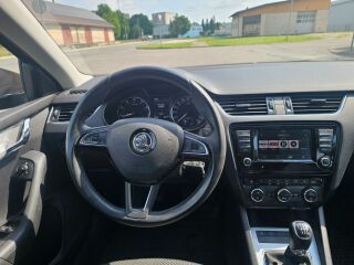 Skoda Octavia Ambition Plus 1.4 110kW