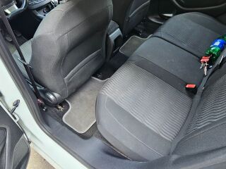 Peugeot 308 1.6 88кВ