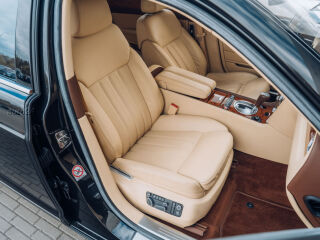 Bentley Continental Flying Spur 6.0 W12 412kW