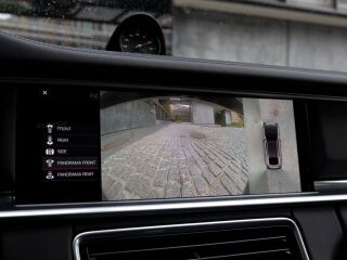 Porsche Panamera GTS 4.0 V8 338kW