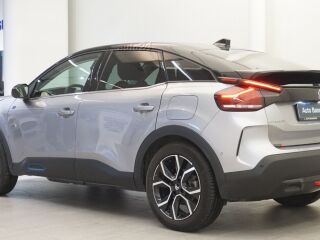 Citroen C4 Ë Shine 100kW 57kW
