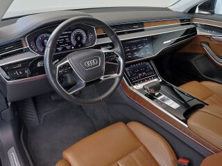 Audi A8 L Quattro 3.0 V6 TDI 210кВ