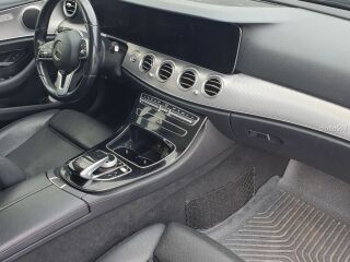 Mercedes-Benz E 220 2.0 120kW