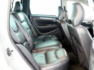 Volvo XC70 Summum ATM 2.4 D5 120kW