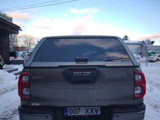 Toyota Hilux 2.8 150kW