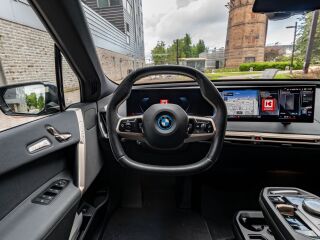 BMW iX xDrive 40 102kW