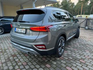 Hyundai Santa Fe Premium 4WD HTRAC 2.2 CRDi R4 16V 147кВ