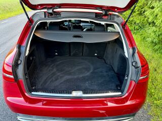 Mercedes-Benz C 220 2.0 143kW