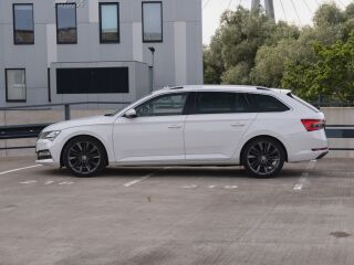 Skoda Superb Facelift 1.4 R4 115кВ