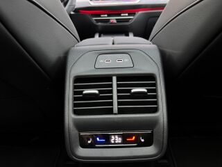 Volkswagen Passat R-Line 4Motion 2.0 TDI 142кВ