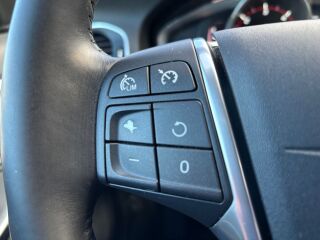 Volvo V60 SUMMUM 2.0 D4 140kW