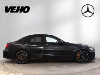 Mercedes-Benz C 63 AMG S 4.0 V8 Biturbo 375кВ