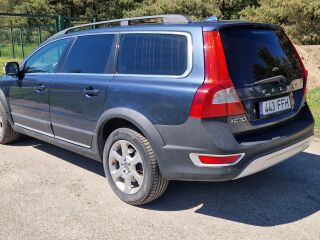 Volvo XC70 Summum AWD 2.4 D5 136kW