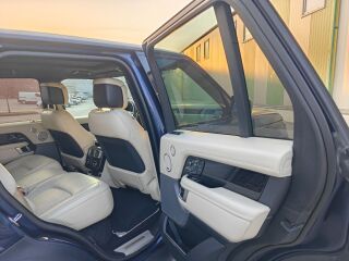 Land Rover Range Rover SDV8 AUTOBIOGRAPHY 4.4 V8 250kW