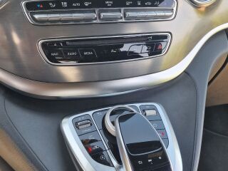 Mercedes-Benz V 250 V 250d Largo Exclusive 7G Tronic Exclusive 2.1 140kW