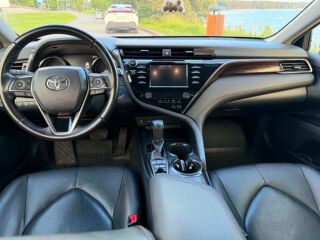 Toyota Camry HYBRID LUXURY BU SINESS E-CVT 2.5 131кВ