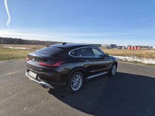 BMW X4 2.0 140kW