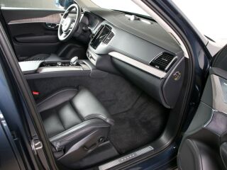 Volvo XC90 AWD ULTIMATE BRIGHT 7 LUXURY XENIUM FULL 2.0 B5 KERS Mild Hybrid 183kW