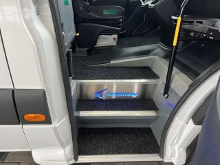 Mercedes-Benz Sprinter 519CDI 22+1+1 2.0 R4 140kW