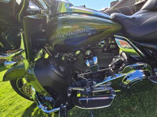 Harley-Davidson FLHTKSE CVO LIMITED V2 75kW