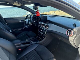 Mercedes-Benz CLA 180 1.6 90kW